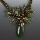leaf jade necklace
